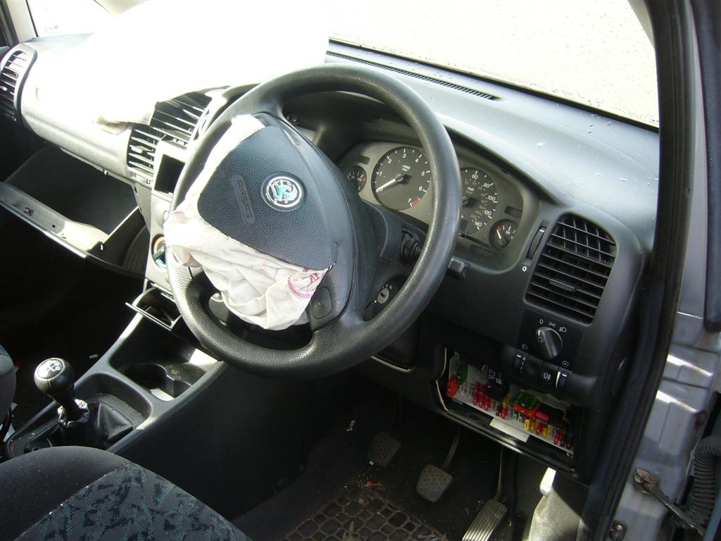 PhoenixSpares.com, Unit 2 King George Terrace, South Bank ... vauxhall omega fuse box layout 